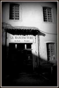 La Manufacture, librairie à Montolieu, village des livres dans l’Aude